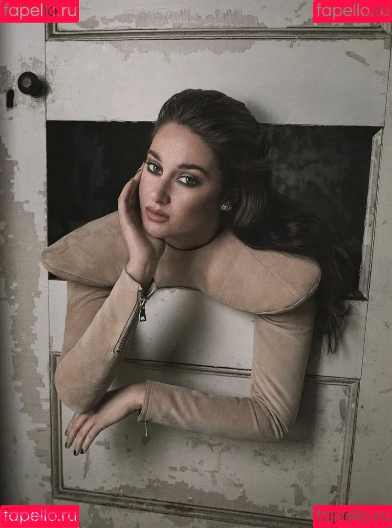 Shaliene Woodley / shailenewoodley Onlyfans Photo Gallery 