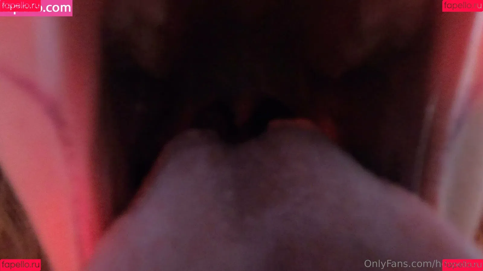 holykoley / luvurteeth Onlyfans Photo Gallery 