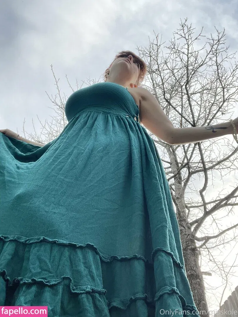 holykoley / luvurteeth Onlyfans Photo Gallery 