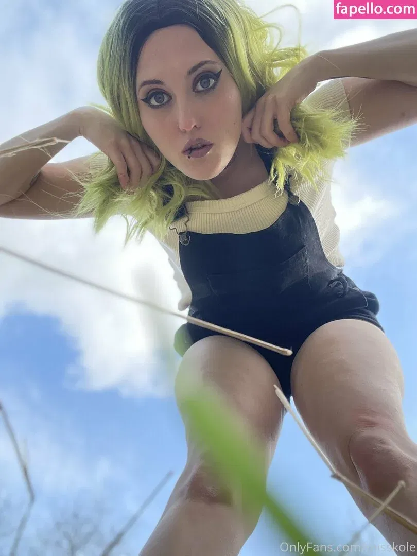 holykoley / luvurteeth Onlyfans Photo Gallery 