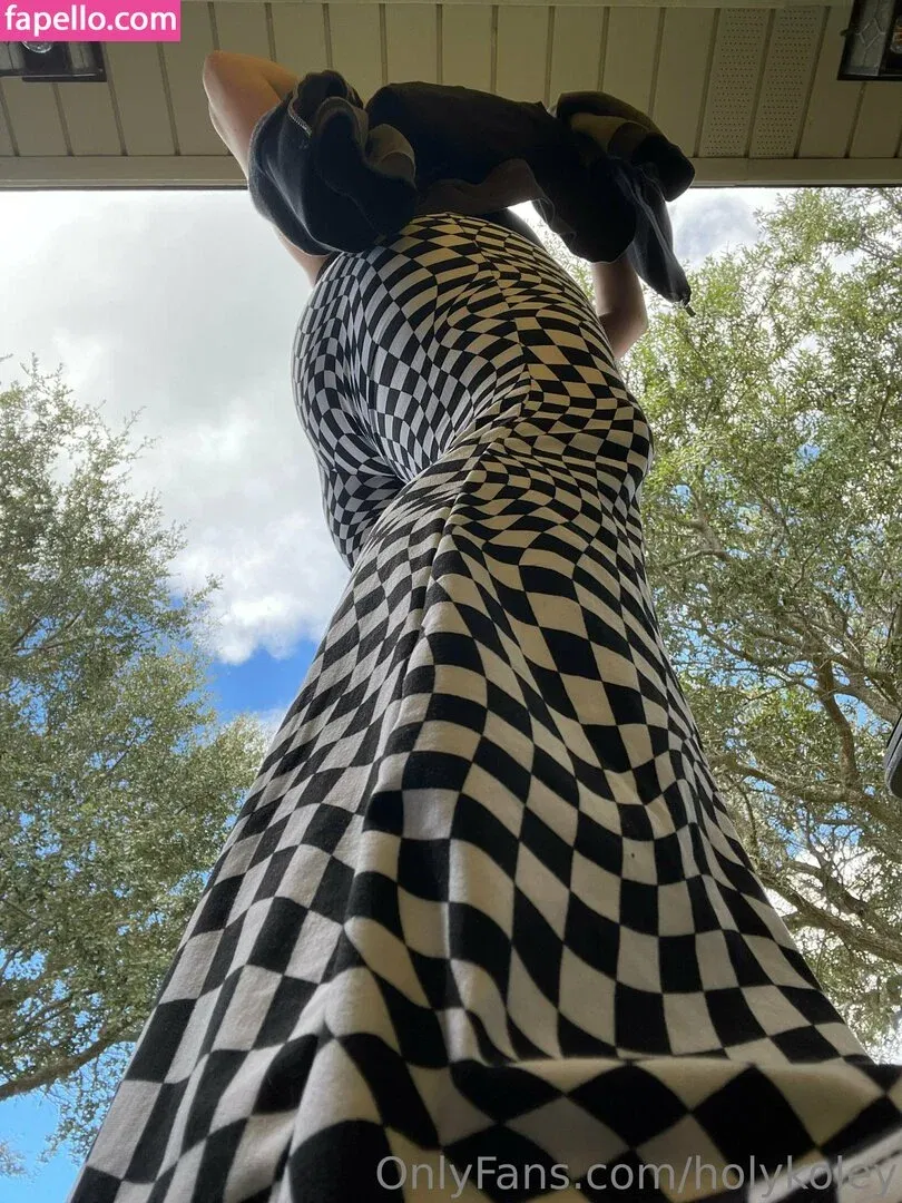 holykoley / luvurteeth Onlyfans Photo Gallery 