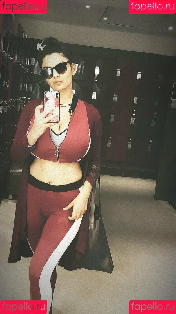 Anveshi Jain / anveshi25 / anveshi_jain / anveshijain Onlyfans Photo Gallery 