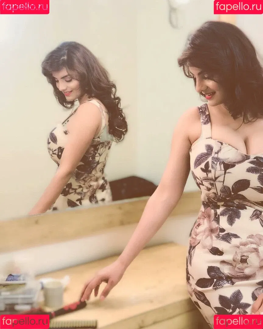 Anveshi Jain / anveshi25 / anveshi_jain / anveshijain Onlyfans Photo Gallery 