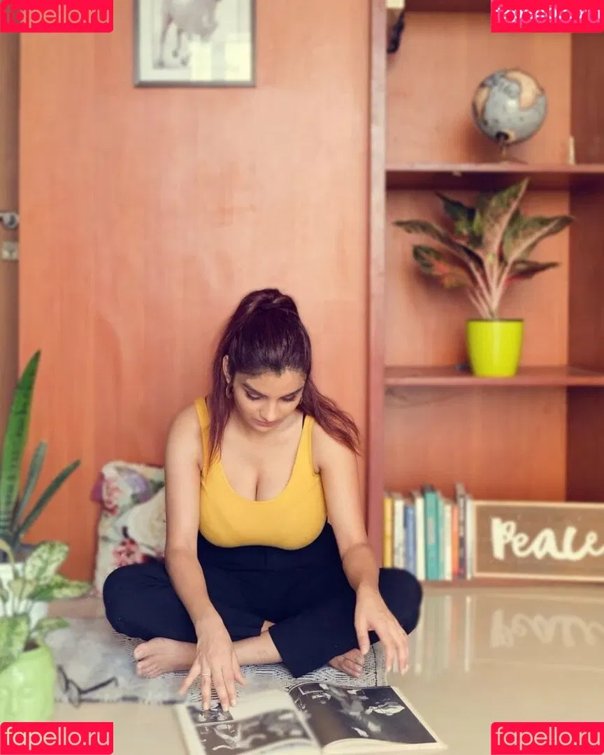Anveshi Jain / anveshi25 / anveshi_jain / anveshijain Onlyfans Photo Gallery 