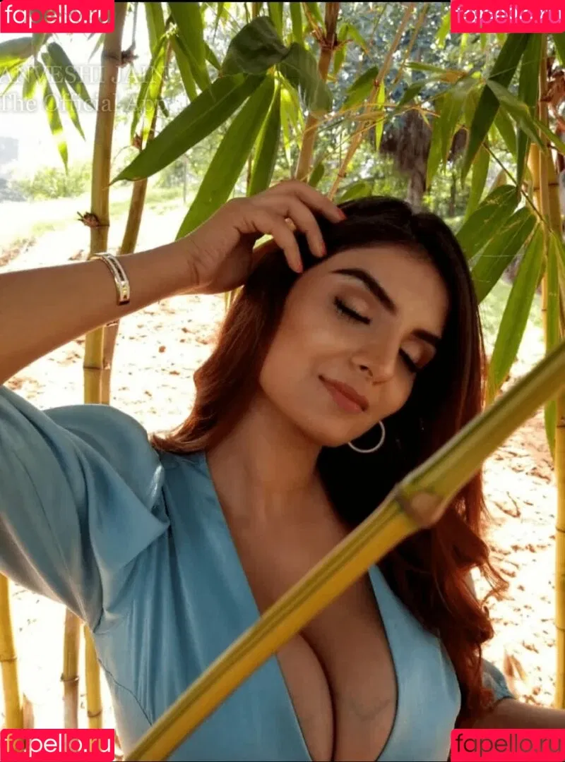 Anveshi Jain / anveshi25 / anveshi_jain / anveshijain Onlyfans Photo Gallery 