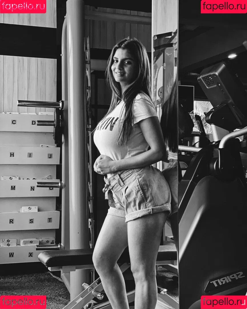 Anveshi Jain / anveshi25 / anveshi_jain / anveshijain Onlyfans Photo Gallery 