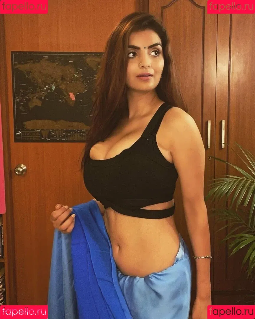 Anveshi Jain / anveshi25 / anveshi_jain / anveshijain Onlyfans Photo Gallery 