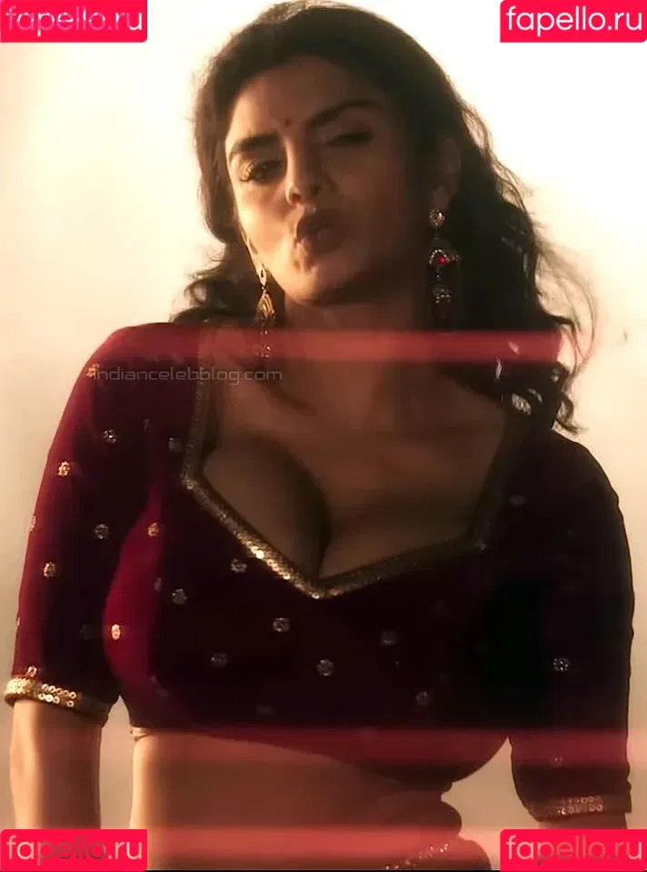 Anveshi Jain / anveshi25 / anveshi_jain / anveshijain Onlyfans Photo Gallery 