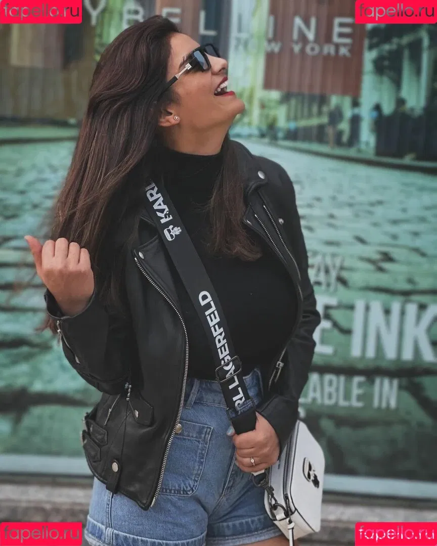 Anveshi Jain / anveshi25 / anveshi_jain / anveshijain Onlyfans Photo Gallery 