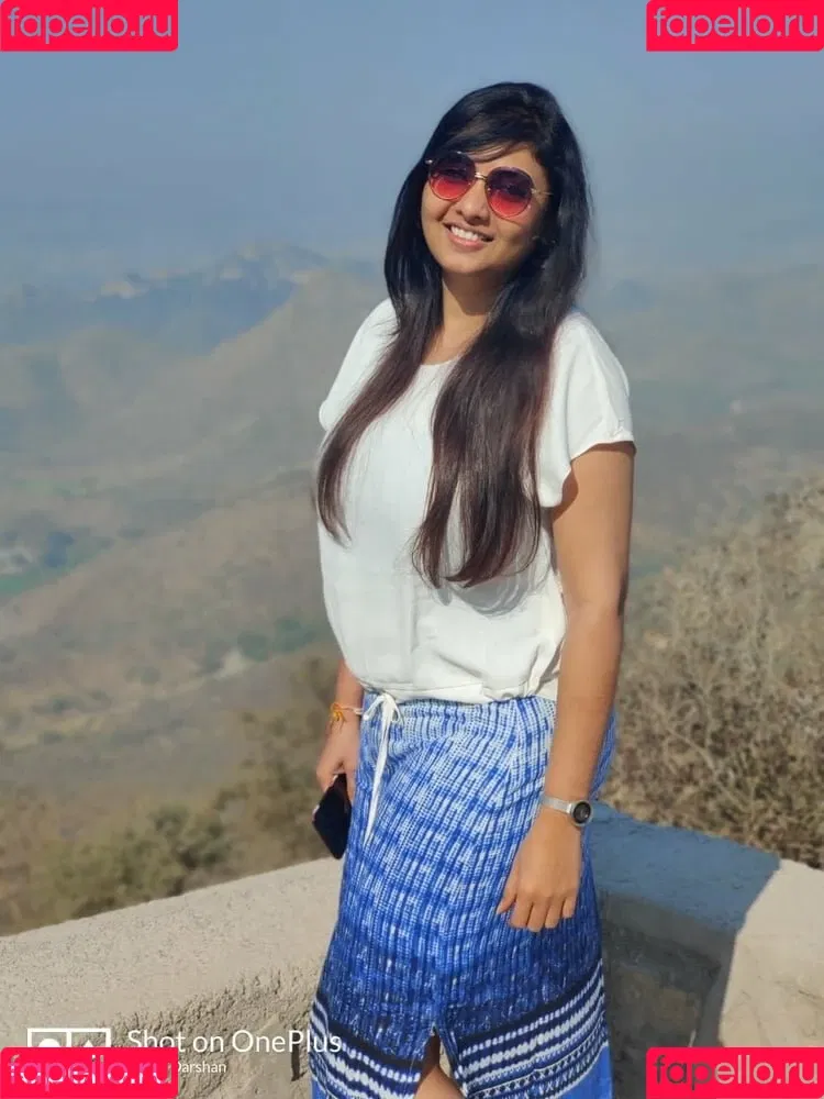 Anveshi Jain / anveshi25 / anveshi_jain / anveshijain Onlyfans Photo Gallery 