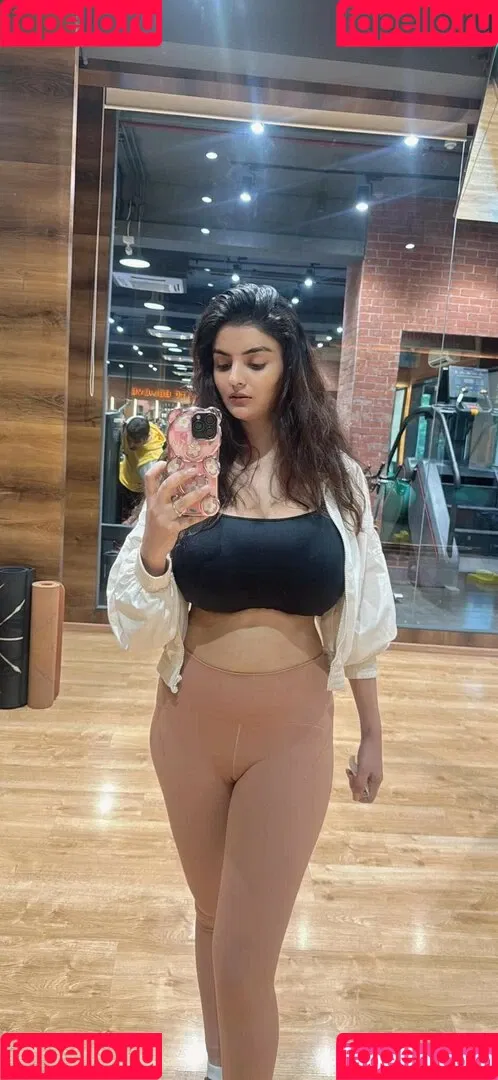 Anveshi Jain / anveshi25 / anveshi_jain / anveshijain Onlyfans Photo Gallery 
