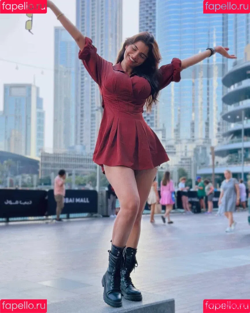 Anveshi Jain / anveshi25 / anveshi_jain / anveshijain Onlyfans Photo Gallery 