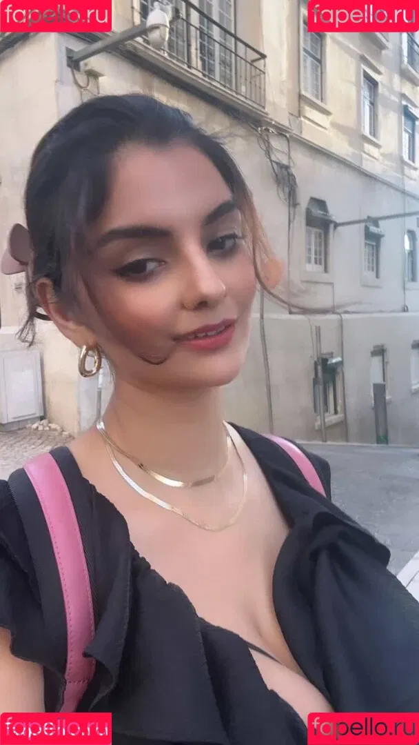 Anveshi Jain / anveshi25 / anveshi_jain / anveshijain Onlyfans Photo Gallery 