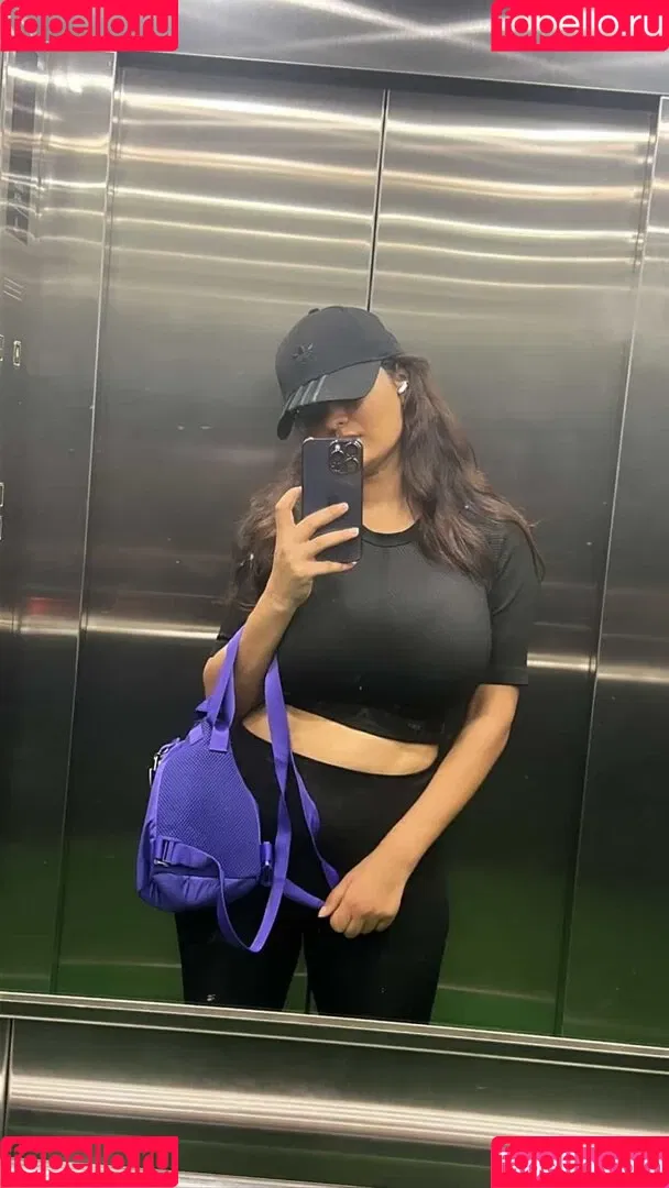 Anveshi Jain / anveshi25 / anveshi_jain / anveshijain Onlyfans Photo Gallery 