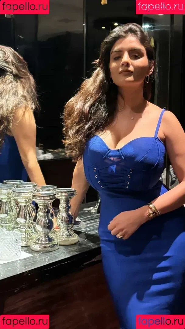 Anveshi Jain / anveshi25 / anveshi_jain / anveshijain Onlyfans Photo Gallery 