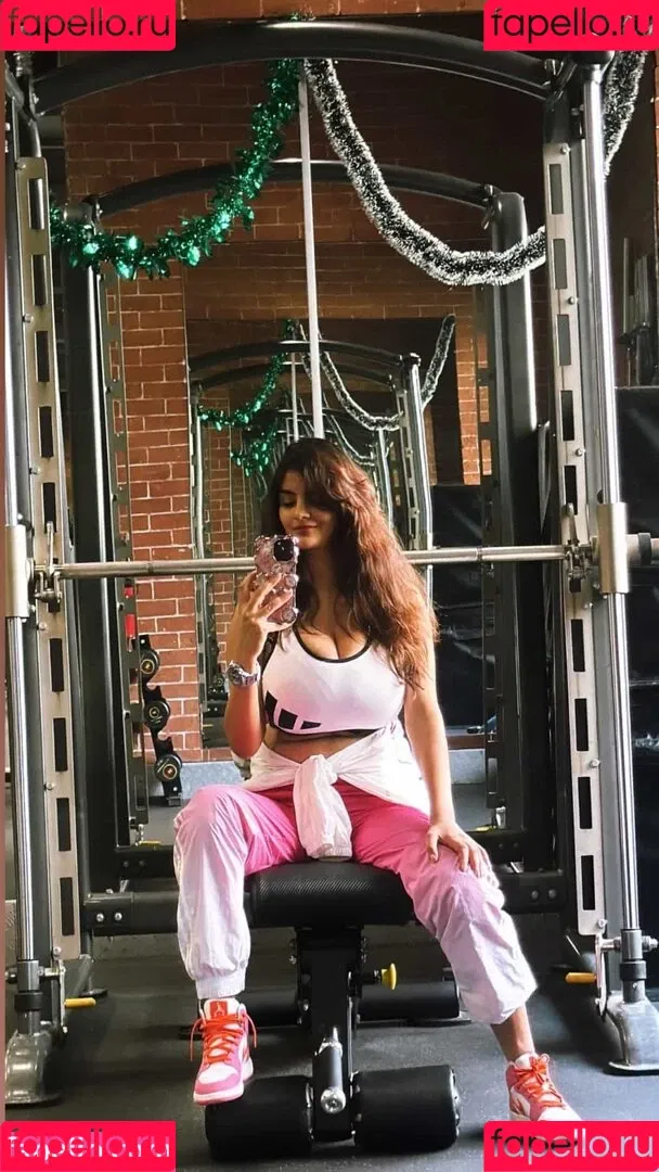 Anveshi Jain / anveshi25 / anveshi_jain / anveshijain Onlyfans Photo Gallery 
