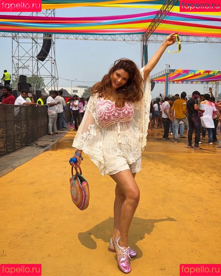 Anveshi Jain / anveshi25 / anveshi_jain / anveshijain Onlyfans Photo Gallery 
