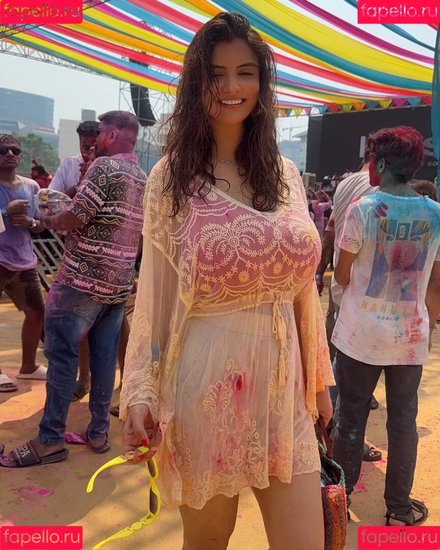 Anveshi Jain / anveshi25 / anveshi_jain / anveshijain Onlyfans Photo Gallery 
