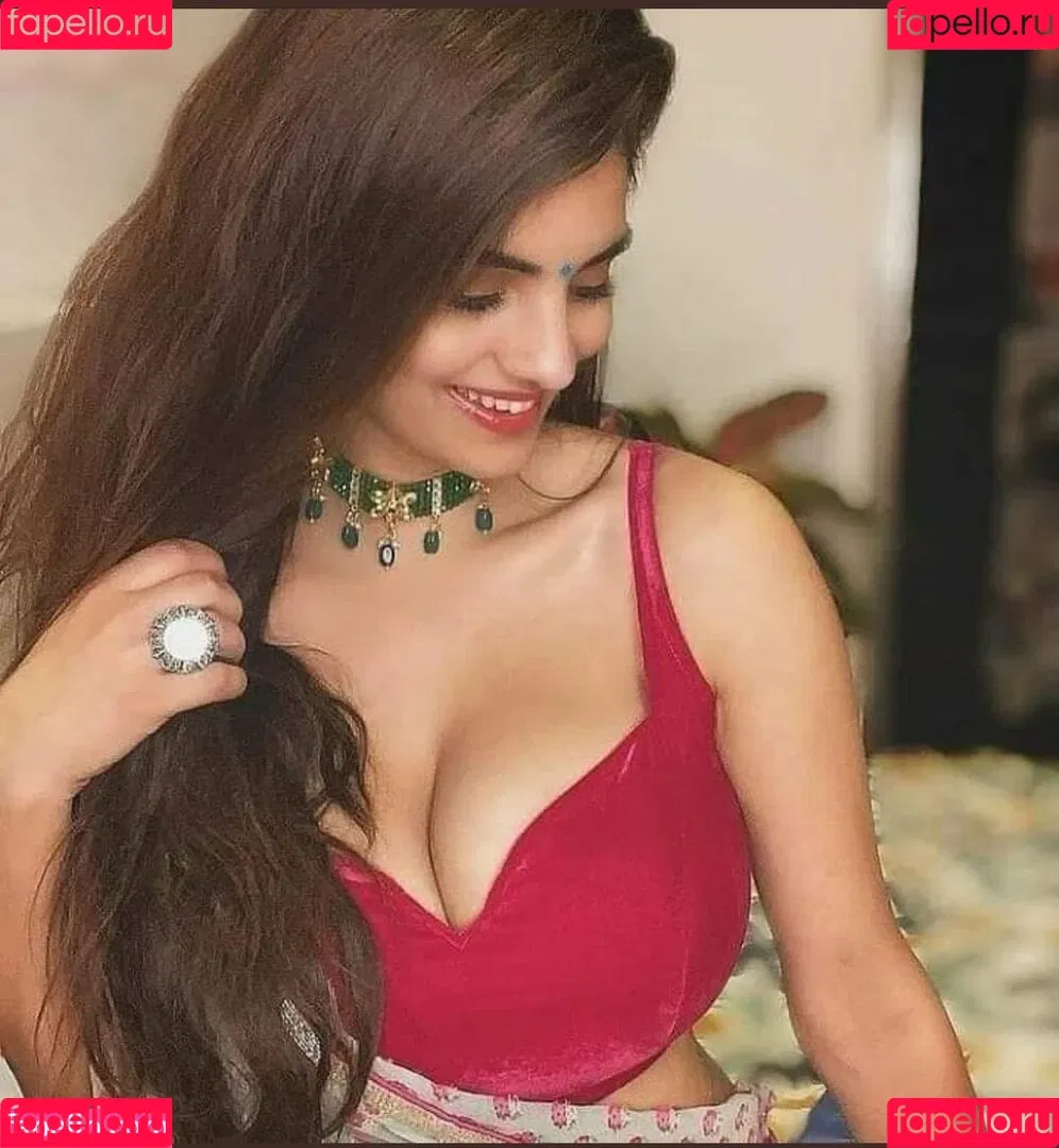 Anveshi Jain / anveshi25 / anveshi_jain / anveshijain Onlyfans Photo Gallery 