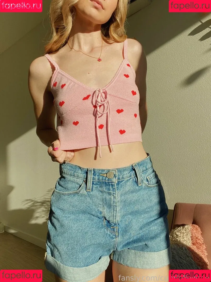 Camillabrooke / cumfollowme / https: / wild_child.96 Onlyfans Photo Gallery 