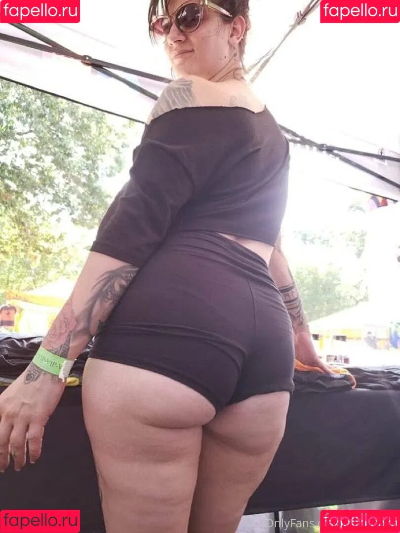 a_zfree / freyjaluv1 Onlyfans Photo Gallery 