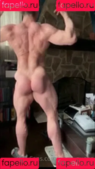 Quad_queen / emily schubert / emschub_ifbbpro Onlyfans Photo Gallery 