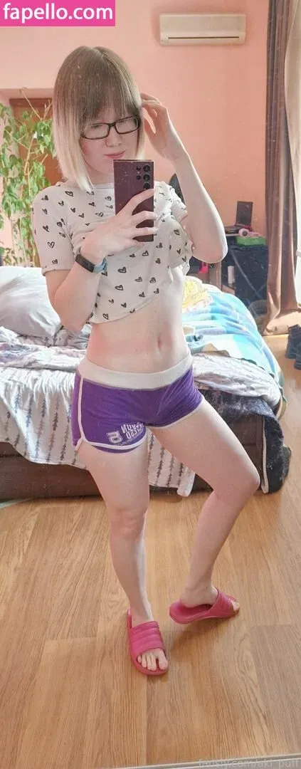 aki_puff Onlyfans Photo Gallery 