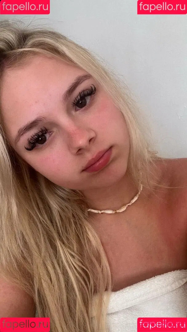 Brooke Marsden / beautybrooke123 / brooke_marsden Onlyfans Photo Gallery 