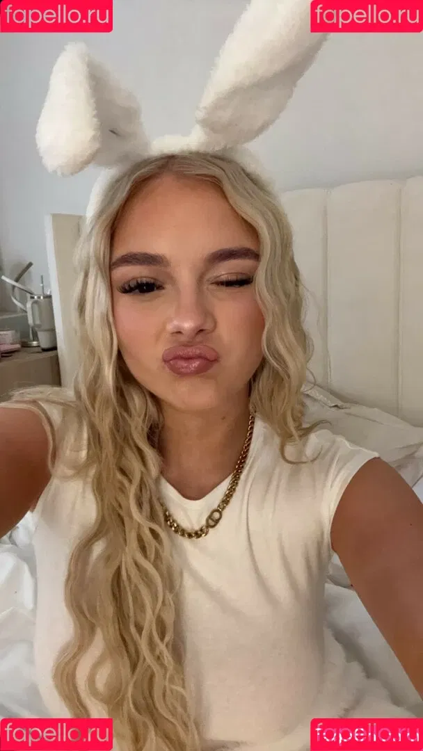Brooke Marsden / beautybrooke123 / brooke_marsden Onlyfans Photo Gallery 