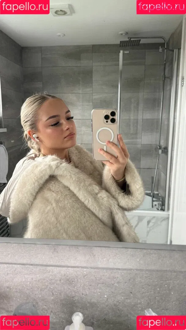 Brooke Marsden / beautybrooke123 / brooke_marsden Onlyfans Photo Gallery 