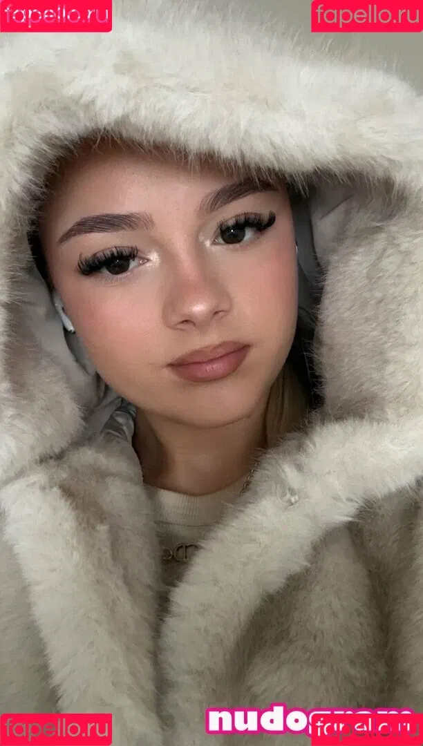 Brooke Marsden / beautybrooke123 / brooke_marsden Onlyfans Photo Gallery 