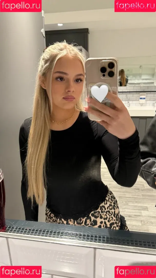 Brooke Marsden / beautybrooke123 / brooke_marsden Onlyfans Photo Gallery 