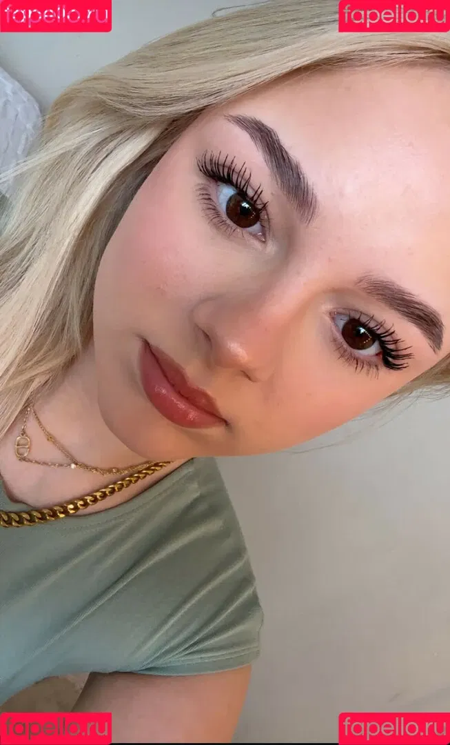 Brooke Marsden / beautybrooke123 / brooke_marsden Onlyfans Photo Gallery 