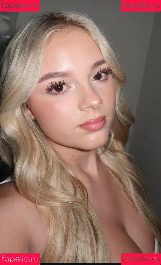 Brooke Marsden / beautybrooke123 / brooke_marsden Onlyfans Photo Gallery 