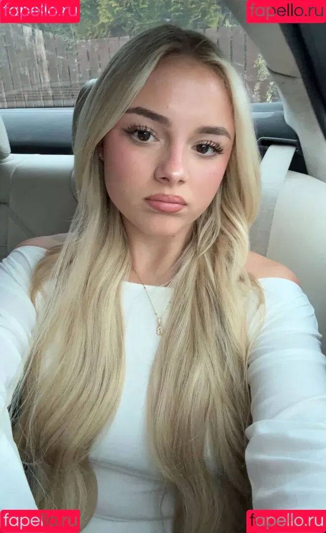 Brooke Marsden / beautybrooke123 / brooke_marsden Onlyfans Photo Gallery 