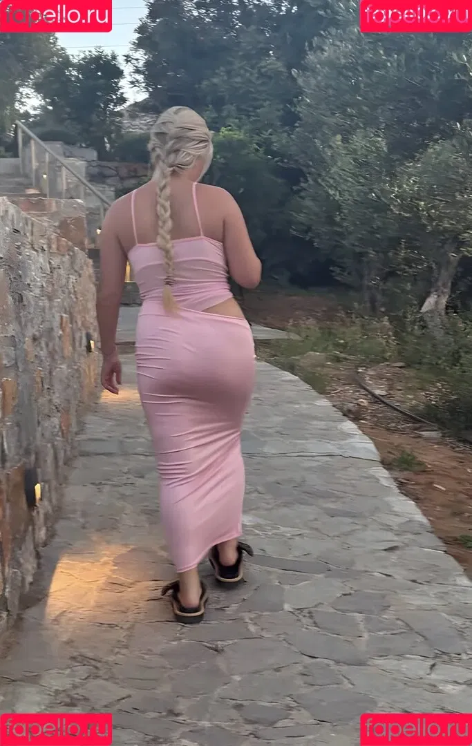 Brooke Marsden / beautybrooke123 / brooke_marsden Onlyfans Photo Gallery 
