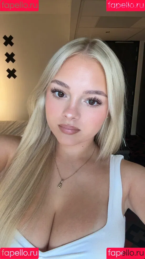 Brooke Marsden / beautybrooke123 / brooke_marsden Onlyfans Photo Gallery 