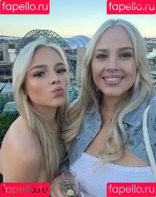 Brooke Marsden / beautybrooke123 / brooke_marsden Onlyfans Photo Gallery 
