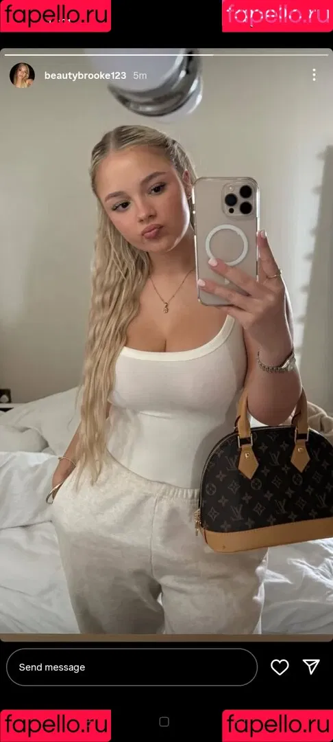 Brooke Marsden / beautybrooke123 / brooke_marsden Onlyfans Photo Gallery 