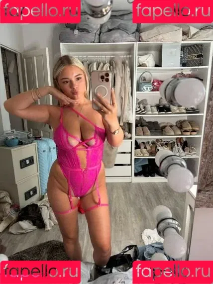 Brooke Marsden / beautybrooke123 / brooke_marsden Onlyfans Photo Gallery 