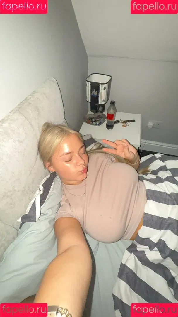 Brooke Marsden / beautybrooke123 / brooke_marsden Onlyfans Photo Gallery 