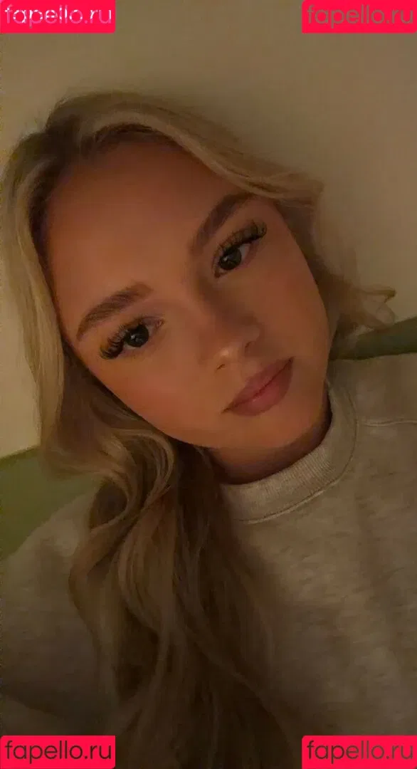 Brooke Marsden / beautybrooke123 / brooke_marsden Onlyfans Photo Gallery 