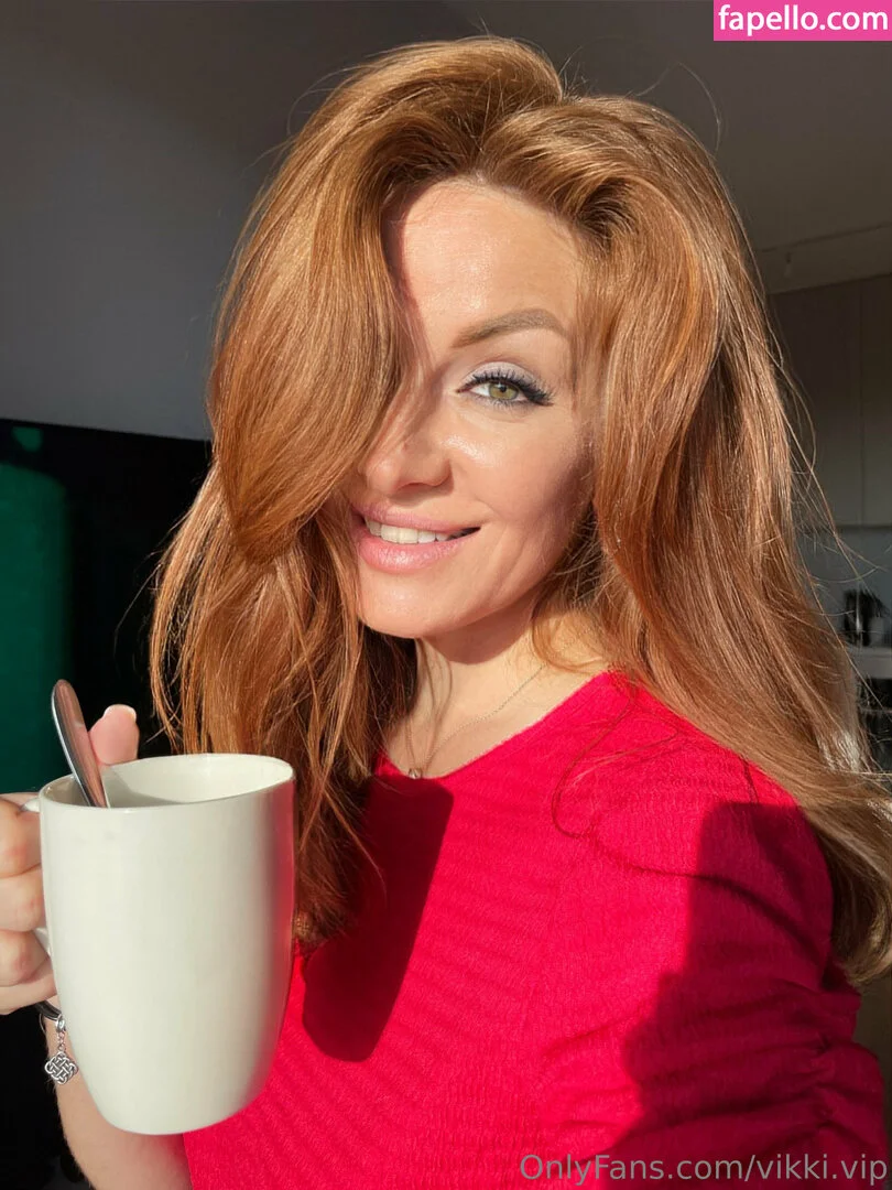 vikki.8_ / vikki.viii Onlyfans Photo Gallery 