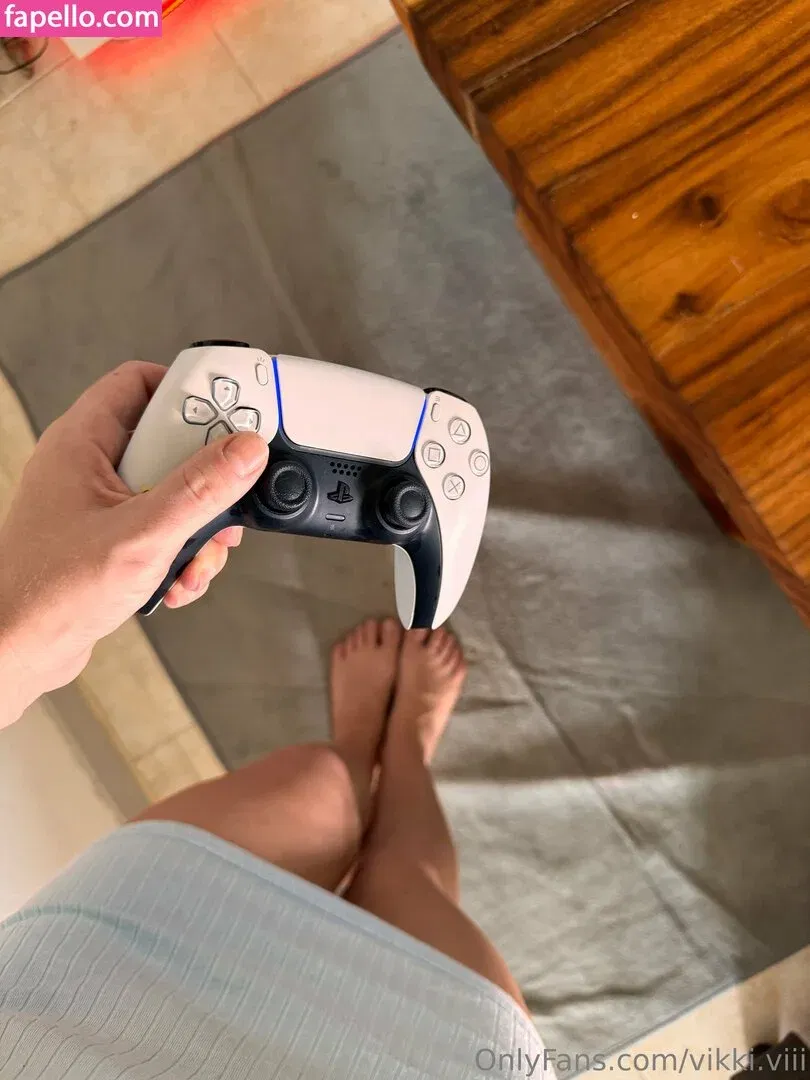 vikki.8_ / vikki.viii Onlyfans Photo Gallery 