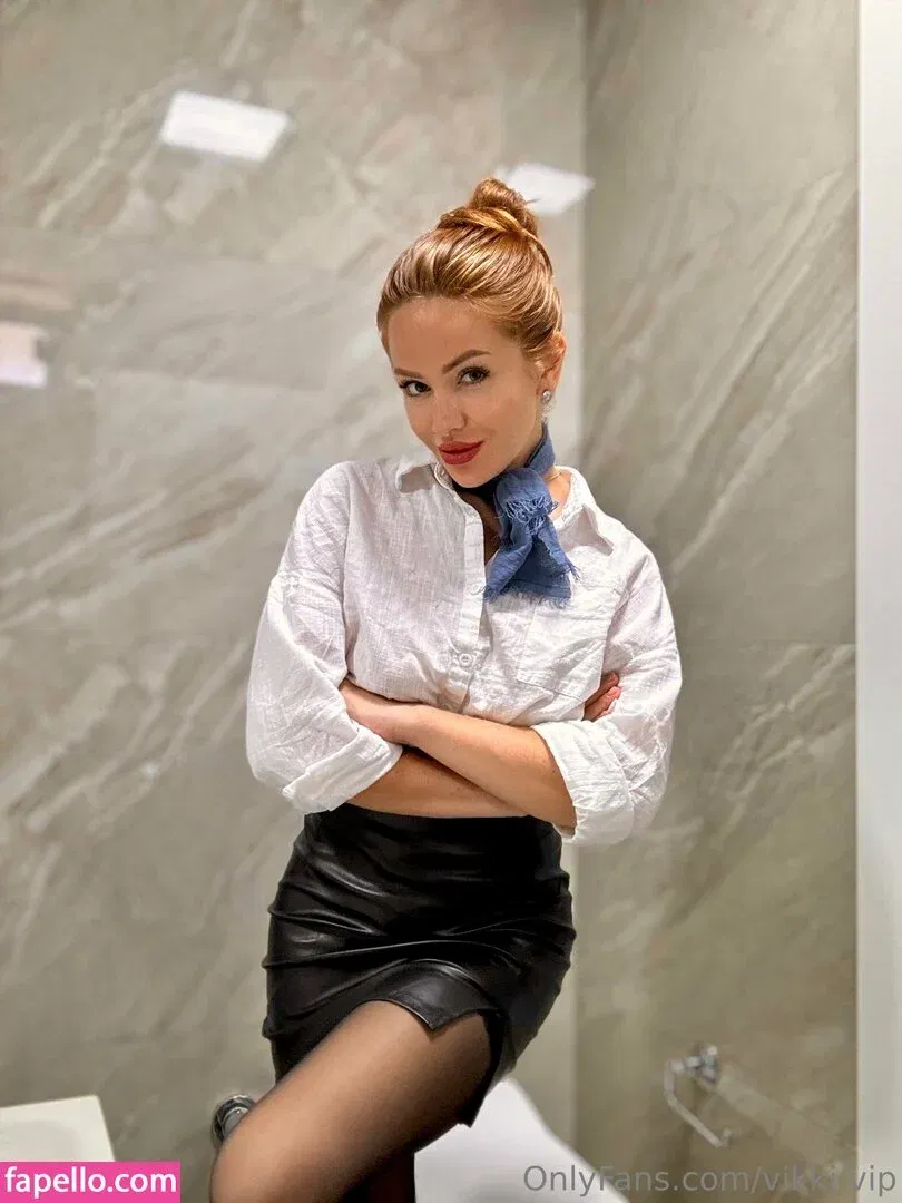 vikki.8_ / vikki.viii Onlyfans Photo Gallery 