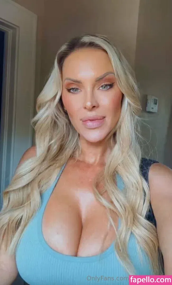 c_no5 / chanelrenee Onlyfans Photo Gallery 