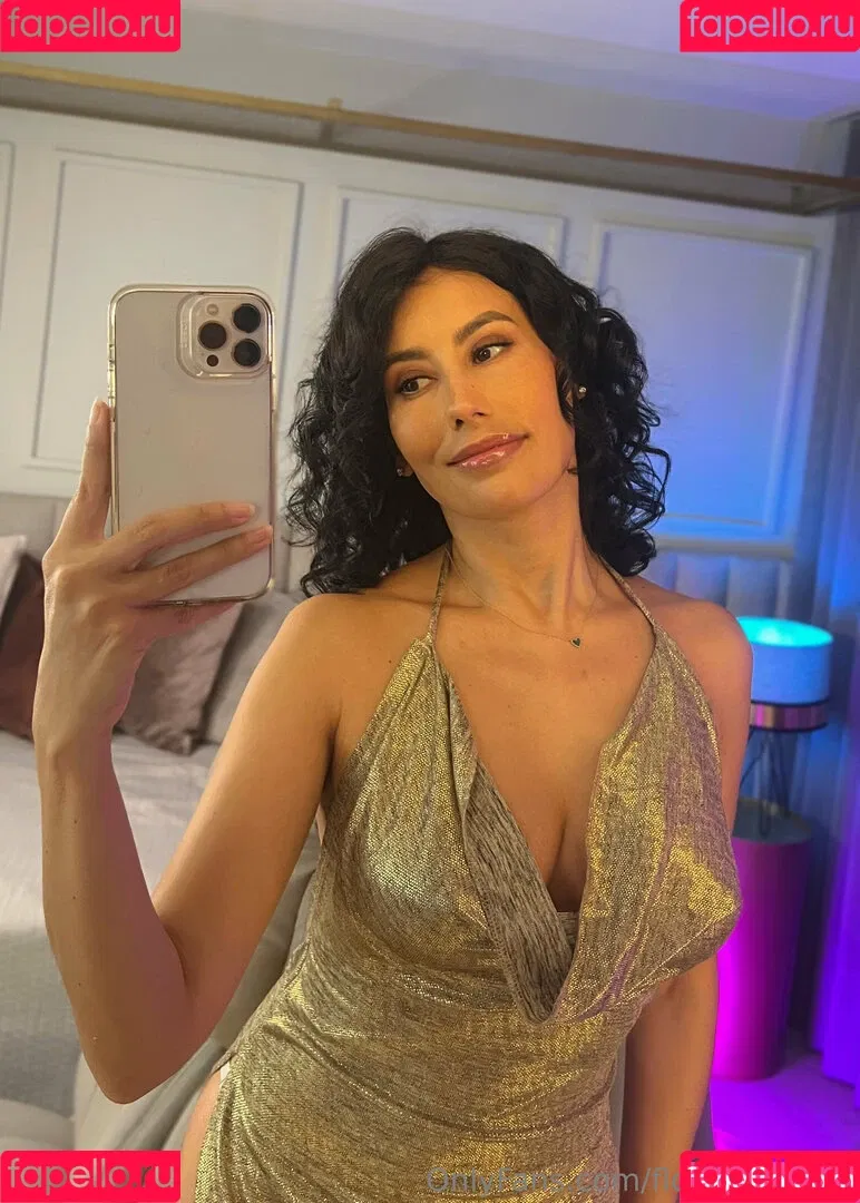 florabella / florabellafree Onlyfans Photo Gallery 