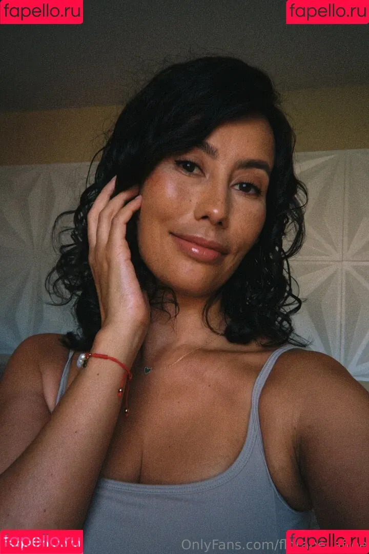 florabella / florabellafree Onlyfans Photo Gallery 