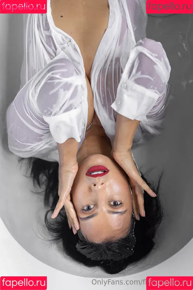florabella / florabellafree Onlyfans Photo Gallery 