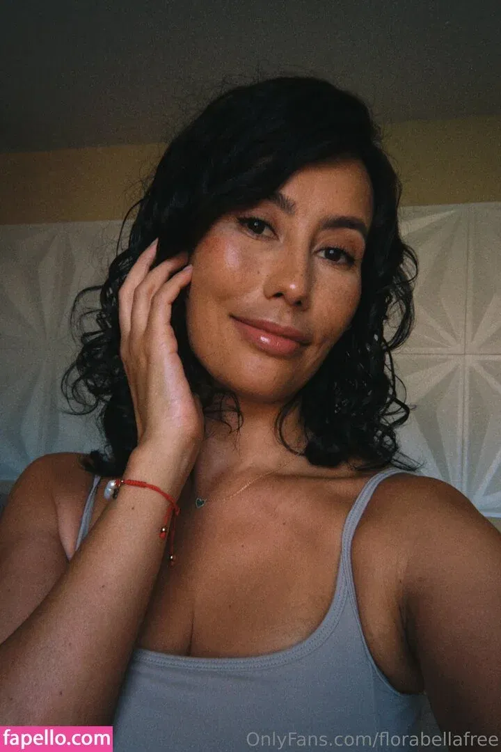 florabella / florabellafree Onlyfans Photo Gallery 
